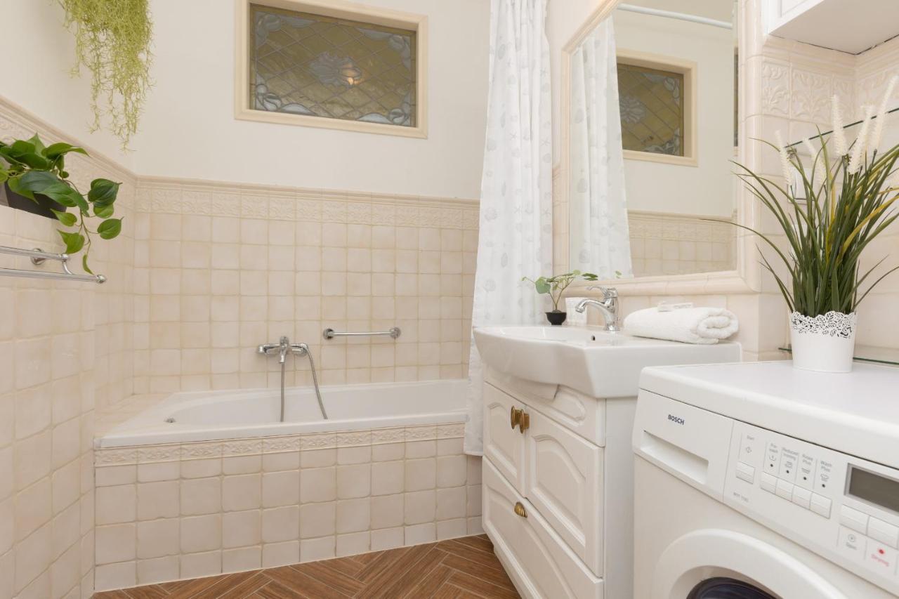 Family Apartment Freta Warsaw Old Town By Noclegi Renters 외부 사진